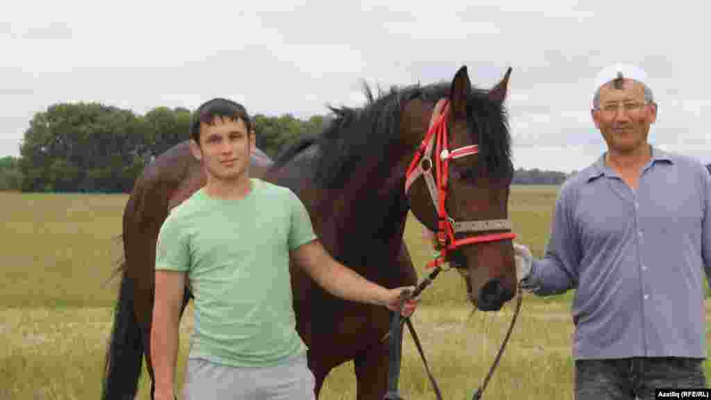 Ат чабышы җиңүчеләре