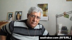 Şwesiýada ýaşaýan türkmen şahyry Şiraly Nurmyrat