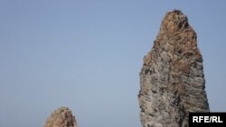 Скелі біля о. Ліпарі