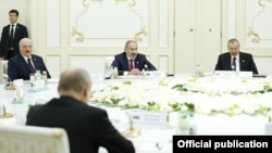 (архивная фотография)