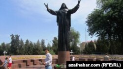 Aşgabat, 9-mjy maý, 2013.