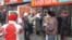 Очередь в отделение Kaspi bank. Алматы, 20 февраля 2014 года.
