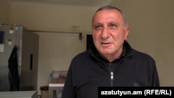 Պաշտպանության նախարար Սուրեն Պապիկյանի հայրը՝ Ռաֆիկ Պապիկյանը զրուցում է «Ազատության» հետ, Ստեփանավան, 19-ը սեպտեմբերի, 2025թ