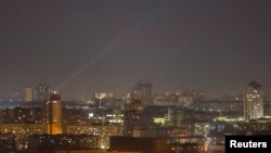 Близько 4 години ранку в Києві також оголошували повітряну тривогу через атаку російських дронів (ілюстраційне фото)