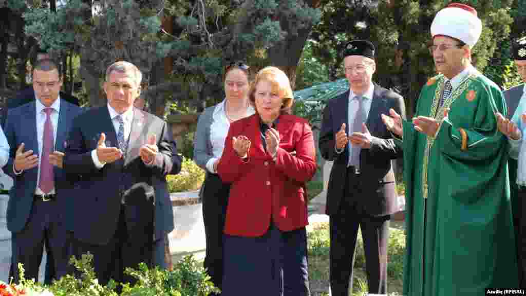 Мәрхүм рухына бер дога