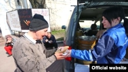 Дүйнөдөгү 700 миллиондон ашык адам жакырчылыкта жашайт.