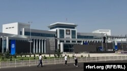 Жалал-Абад шаарынын мэриясынын жаңы административдик имараты