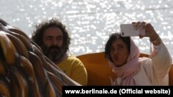 پریناز ایزدیار و حسن معجونی در فیلم خوک