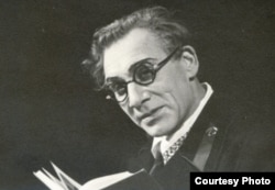 Мікалай Сярдобаў ў ролі Каліноўскага ў опэры "Кастусь Каліноўскі", 1947