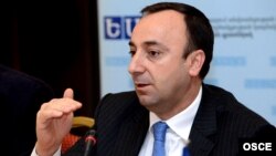 Արդարադատության նախարար Հրայր Թովմասյան