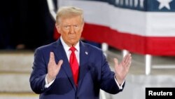 «Ми будемо дуже наполегливо працювати над Росією та Україною. Це має припинитися», – сказав він на заході у Флориді