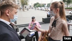 Паніку у людей викликають не самі цифрові коди, а необхідність пред’являти їх на підтвердження своєї вакцинації проти коронавірусу