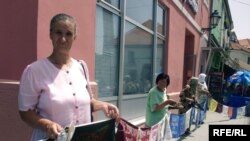 Protesti žena Srebrenice u Tuzli, 11.06.2010. 