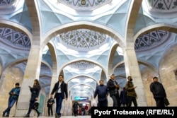 Тошкент метросида олинган сурат. 2019 йил.
