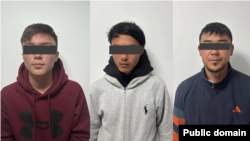 14 жаштагы кызды зордуктоого шектүү катары кармалгандар. 21-ноябрь, 2025-жыл. 