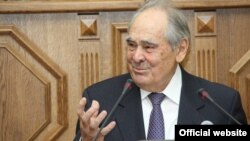 Миңтимер Шәймиев