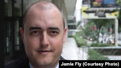 Жейми Флай.