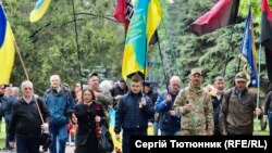 Пам’ять загиблих вшанували хвилиною мовчання та покладанням квітів, опісля працював «вільний мікрофон»