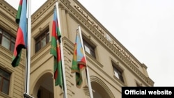 Ադրբեջանի ՊՆ շենքը Բաքվում, արխիվ