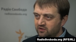 Федір Лапій заперечив, що причиною стало заощадження вакцини