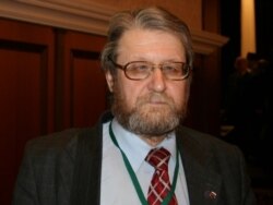 Рәшит Әхмәтов