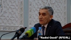 Шараф Раҳимӣ, сардори Раёсати кишварҳои ИДМ дар Вазорати корҳои хориҷии Тоҷикистон.