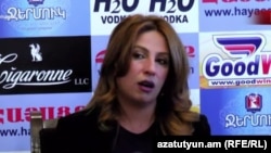 Զարուհի Փոստանջյան, արխիվ