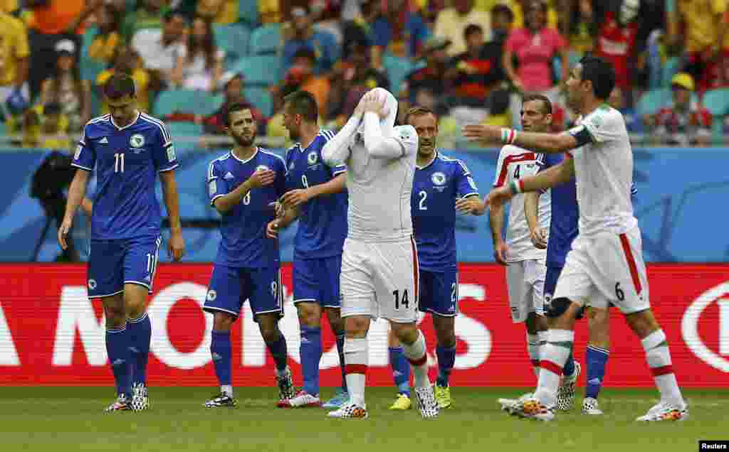 Дар даври сеюм ва ниҳоии мусобиқоти гурӯҳӣ дар гурӯҳи F дар Ҷоми ҷаҳонӣ Босния бо ҳисоби 3:1 бар Эрон ғолиб омад. 