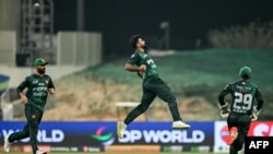 د پاکستان او سري لنکا ترمینځ د ایشیا کپ یوې لوبې صحنه - انځور د ۲۰۲۵ز کال د سېپټېمبر ۲۳مه