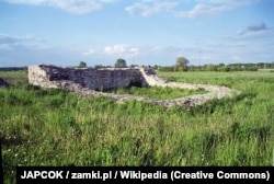 Зараз на місці білавинської вежі залишилися лише фундаменти