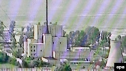 Түндүк Корея Йонбен өзөктүк реакторун Батыш менен мамилеси курчуганда иштетет, оңоло баштаганда токтотот.