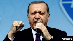 Թուրքիայի նախագահ Ռեջեփ Էրդողանը քարոզարշավի շրջանակում ելույթ է ունենում Կոնիայում, 14-ը ապրիլի, 2017թ․