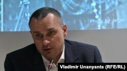 Олег Сенцов