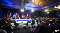 رهبران اروپایی در کی‌یف. دوشنبه ششم اسفند