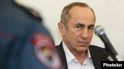 Экс-президент Армении Роберт Кочарян в суде (архив)