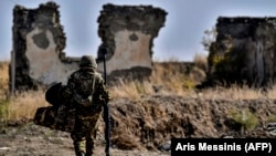 Հայ զինվոր, արխիվ