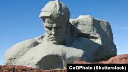 Монумент «Мужність» у Брестській фортеці