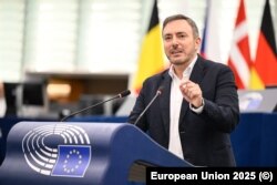 Сергей Лагодинский, немецкий евродепутат от группы Зеленых выступает на дебатах Европарламента по обеспечению гарантий безопасности и справедливого мира для Украины. Страсбург, Франция, 9 сентября 2025 года