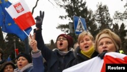Поляки вже не вперше виходять на протест проти дій владної партії, ілюстративне фото