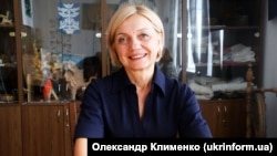 «Зростання кількості скарг означає, що українці стали уважнішими до свого права отримувати інформацію й послуги державною мовою», – наголосила уповноважена із захисту державної мови Олена Івановська