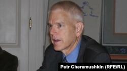 Стівен Пайфер