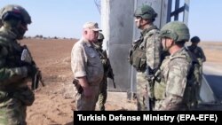 Российские и турецкие военные в Сирии