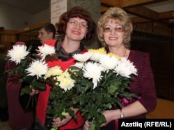 Нәзирә Короткевич (у) бертуган апасы Рәсилә белән