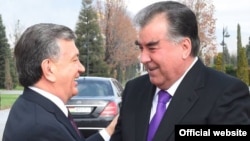 Шавкат Мирзиёев и Эмомали Рахмон 