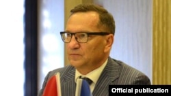 Николай Дорошенко