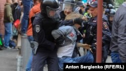 Задержания участников акции в Москве. 14 июля 2019