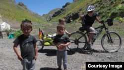 Туристы из Германии в Горном Бадахшане