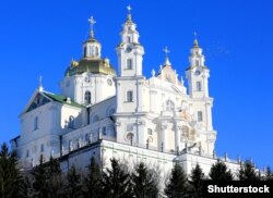 Свято-Успенський собор на території Почаївської лаври