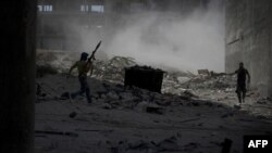 موضوع استفاده از سلاح‌های شیمایی در سوریه با نگرانی‌های پی‌درپی غرب و انکار دمشق روبه‌رو بوده است