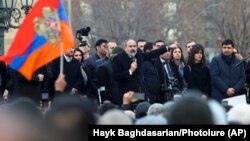 Армениянын премьер-министри Никол Пашинян эл алдына чыкты, 25-февраль,  2021-жыл.